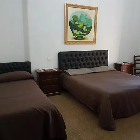 Crispi Rooms-3